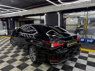 2019 Lexus ES 250 VII, чёрный, 3750000 рублей, вид 2