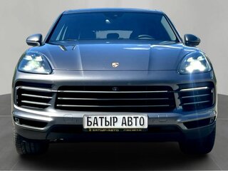 2019 Porsche Cayenne III, серый, 4490000 рублей, вид 2