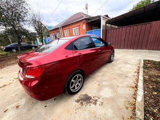 2016 Hyundai Solaris I Рестайлинг, красный, 650000 рублей, вид 4
