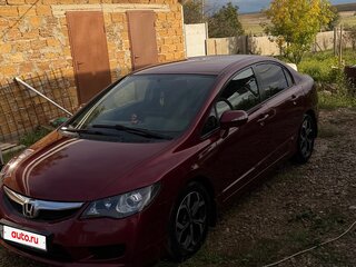 2011 Honda Civic VIII Рестайлинг, красный, 850000 рублей, вид 1