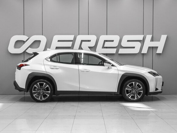 2022 Lexus UX 200 I, белый, 4019000 рублей - вид 4