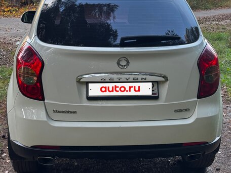 2013 SsangYong Actyon II, белый, 810000 рублей, вид 3