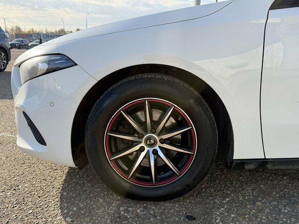 2019 Mercedes-Benz A-Класс 200 IV (W177), белый, 2035000 рублей - вид 3