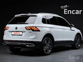 2023 Volkswagen Tiguan Allspace II Рестайлинг, белый, 3900000 рублей, вид 3