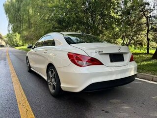 2017 Mercedes-Benz CLA 180 I (C117, X117) Рестайлинг, белый, 1275000 рублей, вид 4