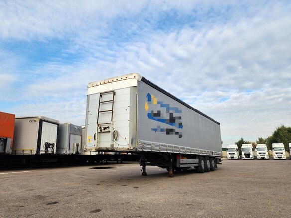 2020 Schmitz Cargobull 9084, чёрный, 2990000 рублей