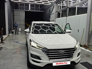 2019 Hyundai Tucson III Рестайлинг, белый, 2300000 рублей, вид 4