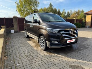 2018 Hyundai Grand Starex I Рестайлинг, чёрный, 4700000 рублей, вид 2