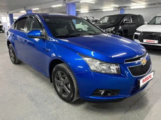 2011 Chevrolet Cruze I, синий, 679000 рублей, вид 3