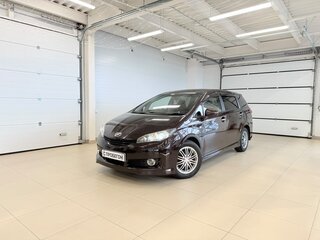 2010 Toyota Wish II, красный, 1249000 рублей, вид 1
