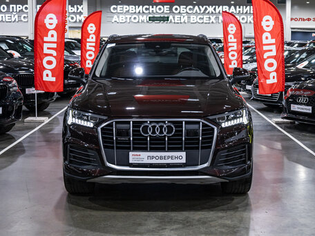 2020 Audi Q7 45 TDI II (4M) Рестайлинг, коричневый, 6699700 рублей, вид 3