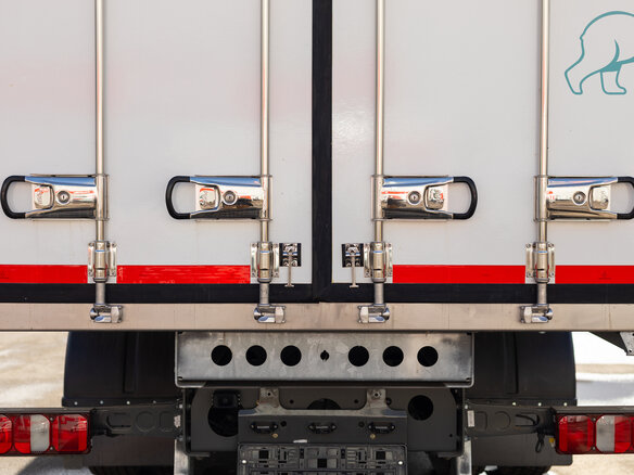 2024 Sinotruk Howo 4X2, чёрный, 9300000 рублей - вид 28
