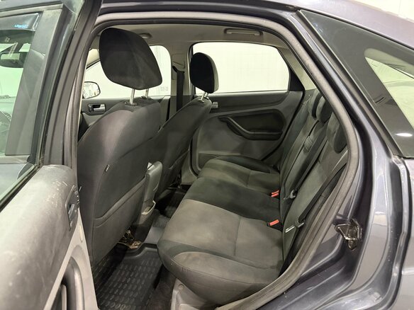 2008 Ford Focus II Рестайлинг, серый, 355000 рублей - вид 10
