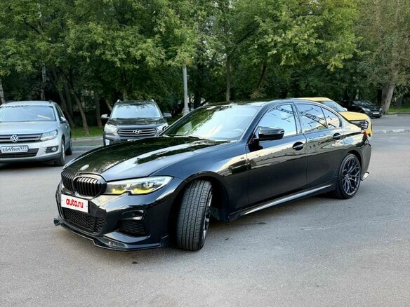 2019 BMW 3 серии 330i VII (G2x), чёрный, 3985000 рублей - вид 2