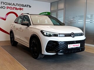 2026 Volkswagen Tiguan L Pro III (China Market), белый, 5390000 рублей, вид 3