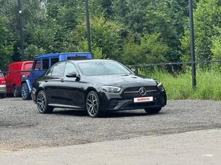 2021 Mercedes-Benz E-Класс 200 V (W213, S213, C238) Рестайлинг, чёрный, 4550000 рублей, вид 3