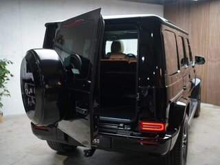2025 Mercedes-Benz G-Класс 450 d III (W465) Рестайлинг, чёрный, 15099000 рублей, вид 4