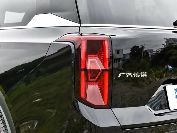 2026 GAC Trumpchi GS8 II, чёрный, 4260000 рублей - вид 6
