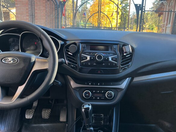 2017 Lada (ВАЗ) Vesta I, зелёный, 850000 рублей - вид 5
