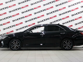 2017 Toyota Camry VII (XV50) Рестайлинг, чёрный, 1595170 рублей, вид 5