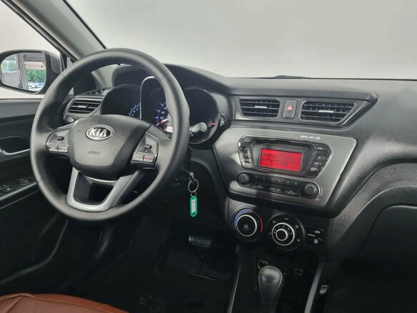 2012 Kia Rio 4-speed III, серый, 739000 рублей - вид 13