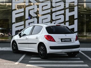 2009 Peugeot 207 I, белый, 499000 рублей, вид 2