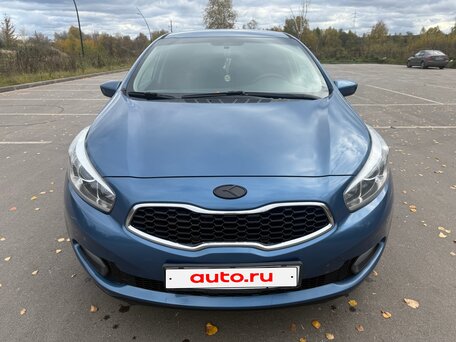2013 Kia Ceed II, синий, 860000 рублей, вид 3