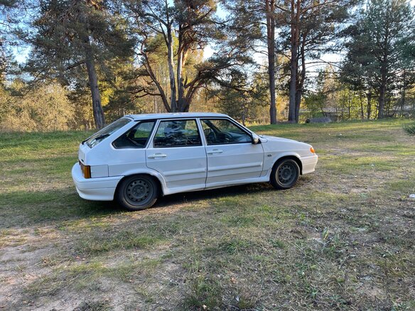 2013 Lada (ВАЗ) 2114, белый - вид 3