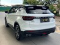 2022 Geely Binyue I Рестайлинг, белый - вид 3