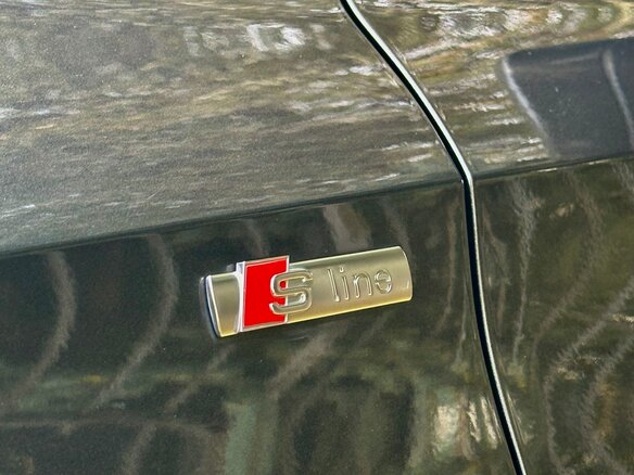 2021 Audi A3 35 TFSI Long IV (8Y), серый, 3100000 рублей - вид 9