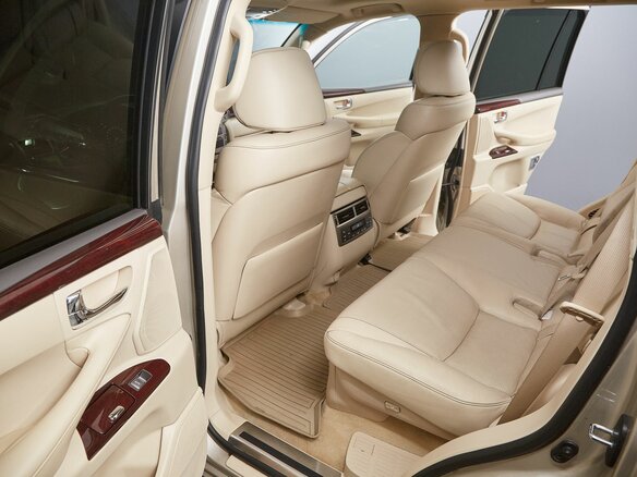 2012 Lexus LX 570 III Рестайлинг, бежевый, 4097000 рублей - вид 13