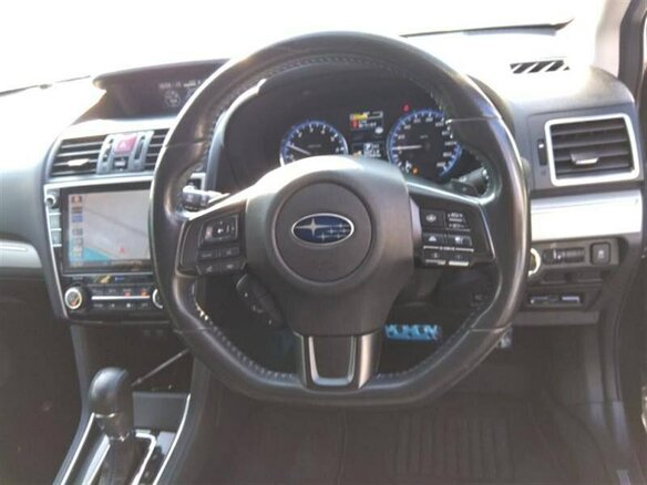 2018 Subaru Levorg I Рестайлинг, серый, 1590000 рублей - вид 8