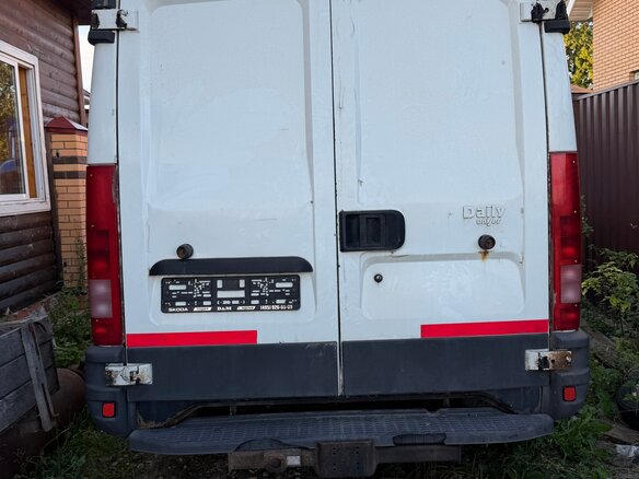 2005 Iveco Daily, белый, 535000 рублей - вид 10