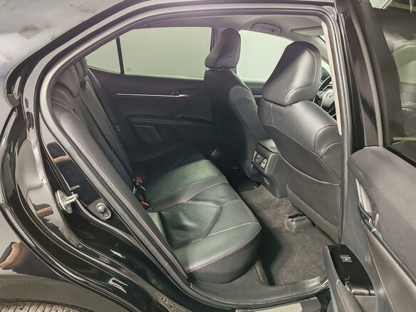 2021 Toyota Camry VIII (XV70), чёрный - вид 18