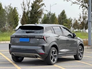 2025 Lynk & Co 06 I Рестайлинг, серый, 2680000 рублей, вид 3