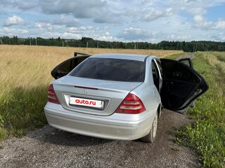 2000 Mercedes-Benz C-Класс 180 II (W203), серебристый, 480000 рублей, вид 5