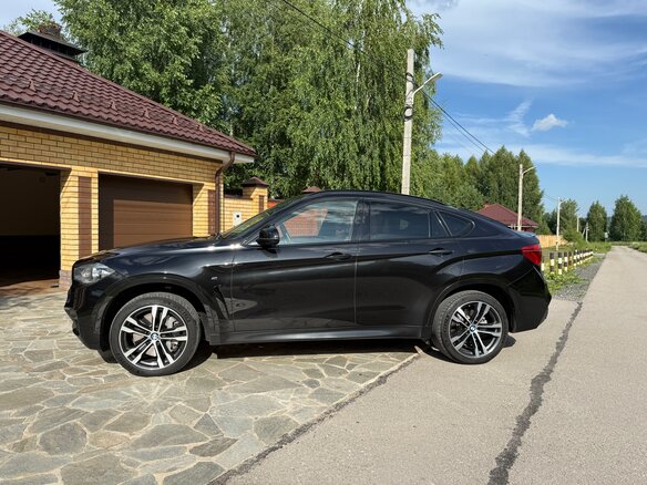 2016 BMW X6 M50d II (F16), чёрный, 3800000 рублей - вид 5
