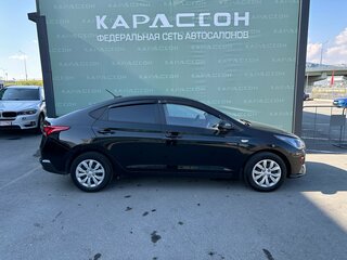2021 Hyundai Solaris II Рестайлинг, чёрный, 999000 рублей, вид 4