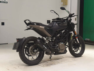 2023 Husqvarna Svartpilen 401, серый, 480000 рублей, вид 3