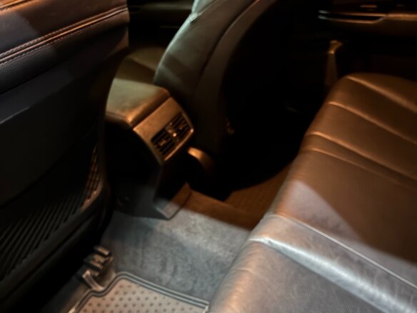 2011 Subaru Outback IV, чёрный, 600000 рублей - вид 19