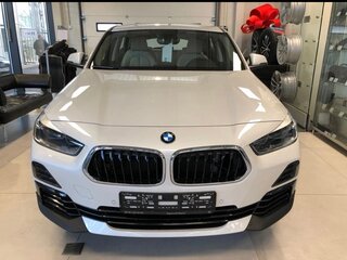 2021 BMW X2 sDrive18i I (F39), белый, 3700000 рублей, вид 5