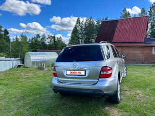2005 Mercedes-Benz M-Класс 350 II (W164), серебристый, 1000000 рублей, вид 5