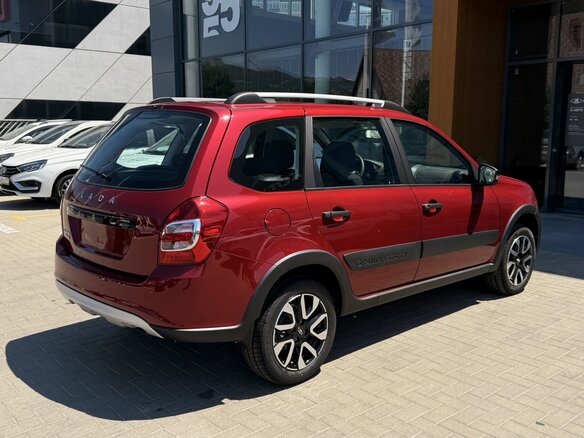 2026 Lada (ВАЗ) Granta Cross I Рестайлинг, красный, 1252000 рублей - вид 7