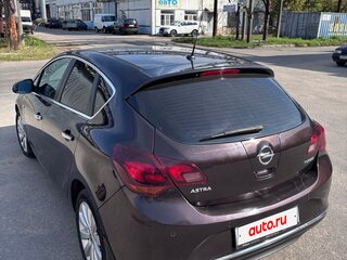 2013 Opel Astra J Рестайлинг, коричневый, 670000 рублей, вид 4