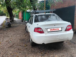 2010 Daewoo Nexia I Рестайлинг, белый, 200000 рублей, вид 3