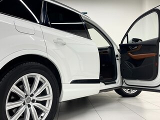 2018 Audi Q7 II (4M), белый, 4680000 рублей, вид 5