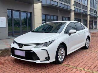 2023 Toyota Corolla Sporty XII (E210) Рестайлинг, белый, 1477700 рублей, вид 1