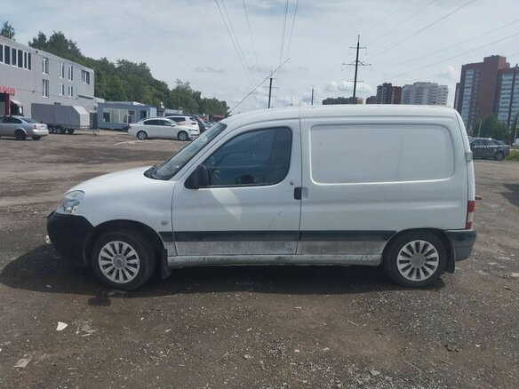 2010 Peugeot Partner I Рестайлинг, белый, 275000 рублей - вид 2
