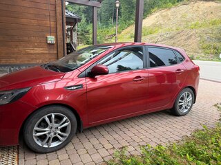 2016 Kia Rio III Рестайлинг, красный, 960000 рублей, вид 5