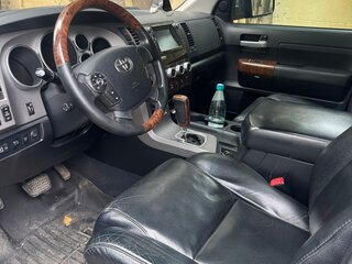 2012 Toyota Tundra CrewMax II, чёрный, 4500000 рублей, вид 4